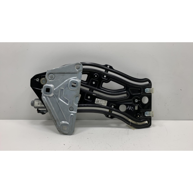 Leve vitre electrique arriere droit PEUGEOT 207 Photo n°1