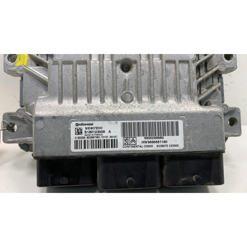 Calculateur moteur PEUGEOT 207 Photo n°3