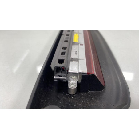 Feu arriere stop central FORD KA 2