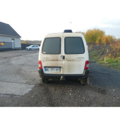 Serrure avant droit PEUGEOT PARTNER 1