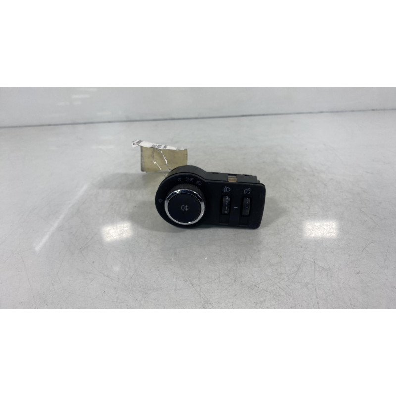 Commande de phare OPEL ASTRA J Photo n°3