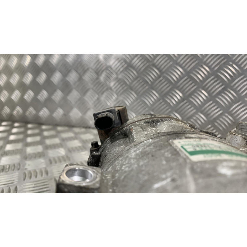 Compresseur clim MERCEDES CLASSE A 168 Photo n°7