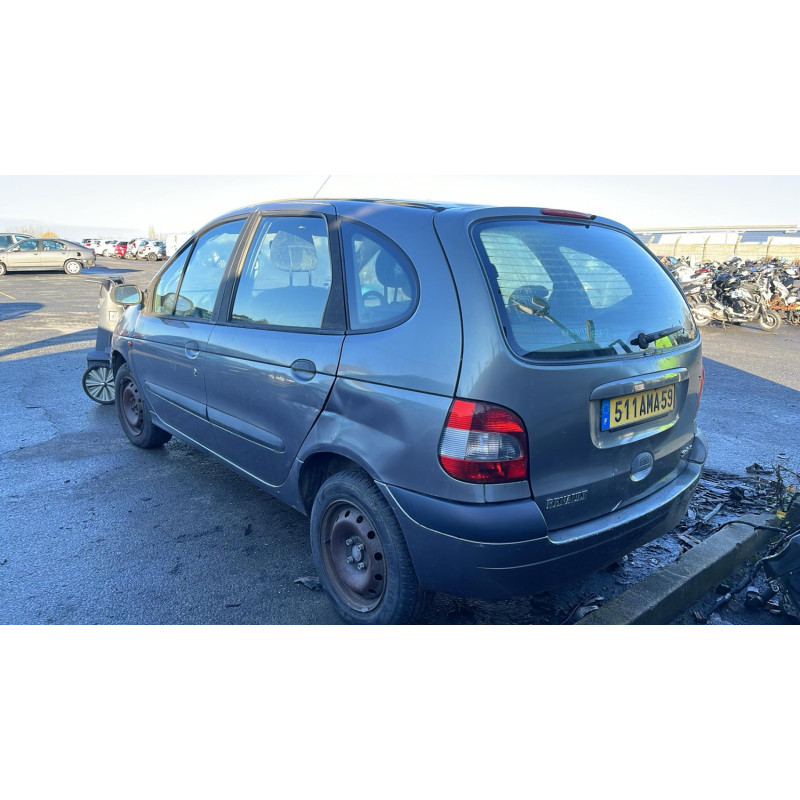Pretensionneur de ceinture avant droit RENAULT SCENIC 1 Photo n°10