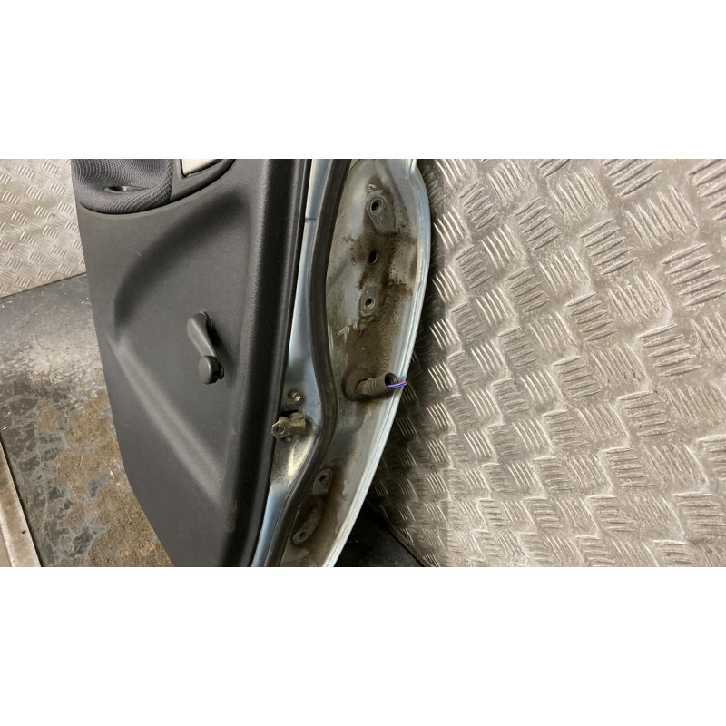 Porte arriere gauche TOYOTA YARIS 1 Photo n°4