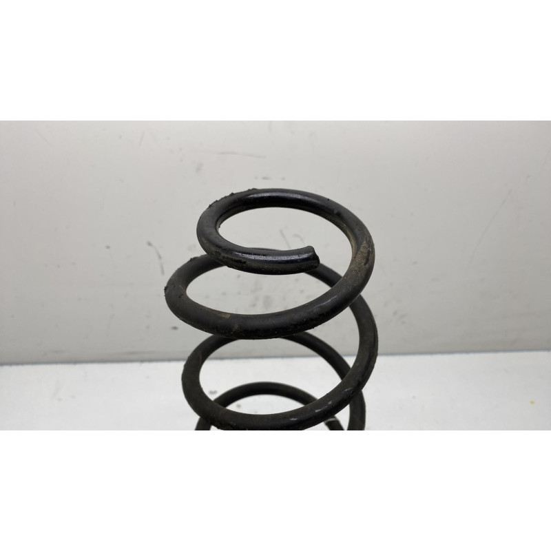 Ressort de suspension arriere droit PEUGEOT 208 1 Photo n°3