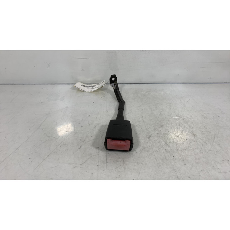Attache ceinture avant droit AUDI A3 2 Photo n°1