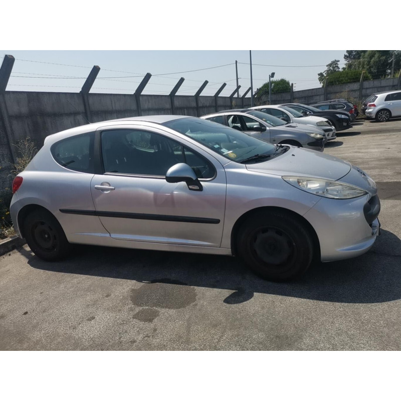 Pretensionneur de ceinture avant droit PEUGEOT 207 Photo n°8