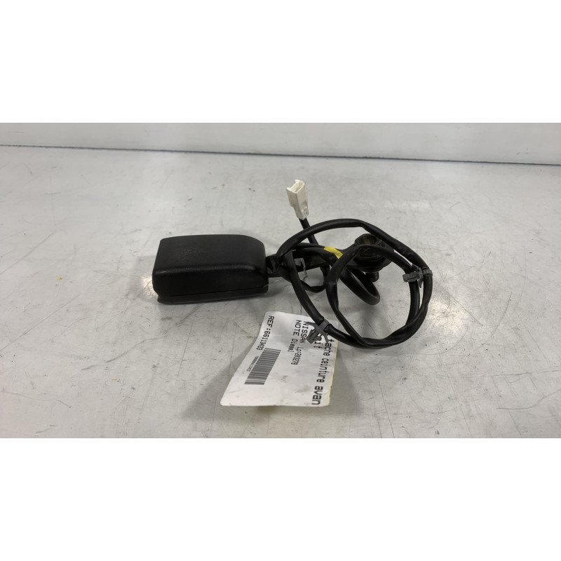 Attache ceinture avant droit NISSAN NOTE 1 Photo n°1