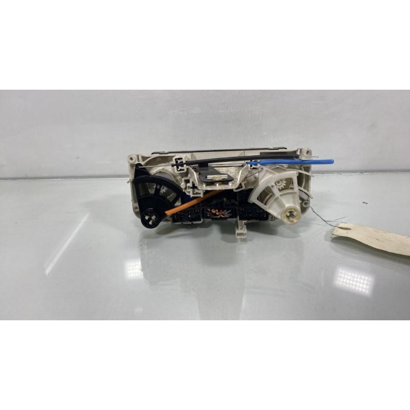 Commande chauffage NISSAN NOTE 1 Photo n°1