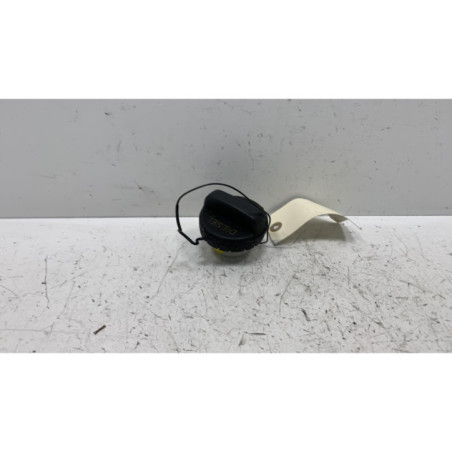 Bouchon de carburant TOYOTA AURIS 2