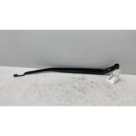 Bras essuie glace avant droit TOYOTA AURIS 2