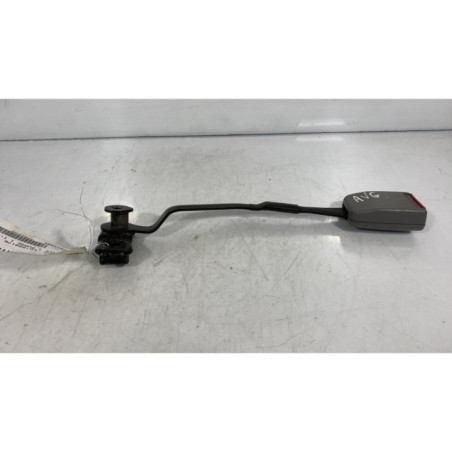 Attache ceinture avant gauche VOLKSWAGEN NEW BEETLE 1 Photo n°1