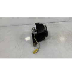 Pretensionneur de ceinture avant gauche VOLKSWAGEN NEW BEETLE 1