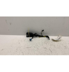 Attache ceinture avant droit VOLKSWAGEN PASSAT 6