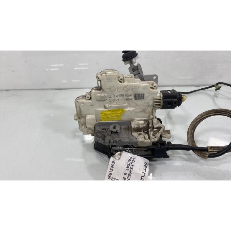 Serrure arriere droit VOLKSWAGEN PASSAT 6 Photo n°2