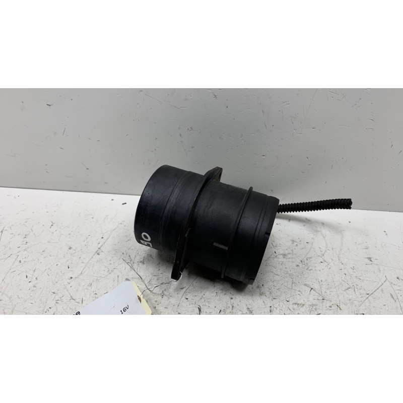 Debitmetre VOLKSWAGEN PASSAT 6 Photo n°5