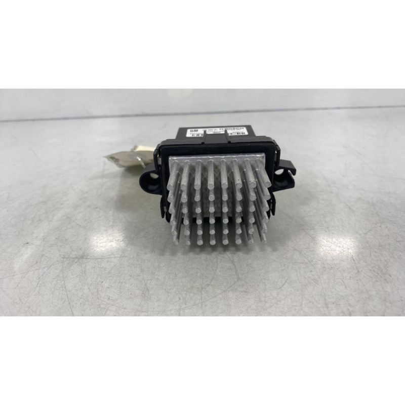 Resistance chauffage OPEL ASTRA J Photo n°3