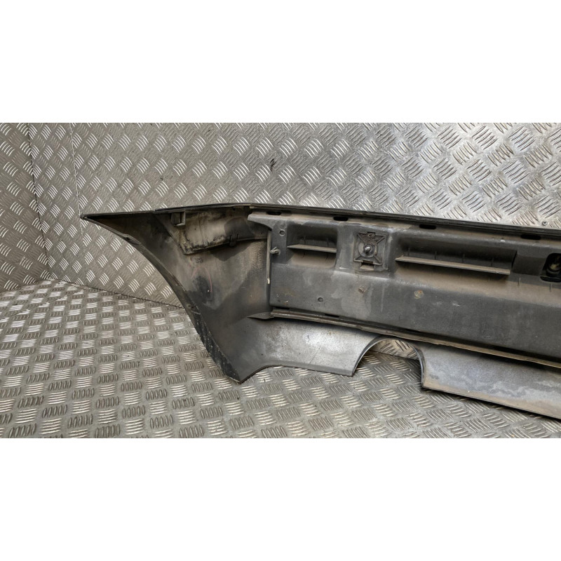 Pare choc arriere FORD FIESTA 4 Photo n°5