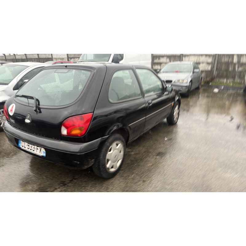 Pare choc arriere FORD FIESTA 4 Photo n°11