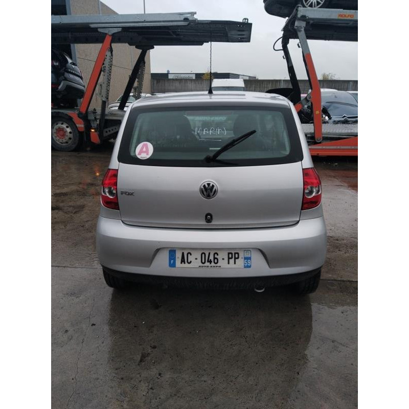 Pretensionneur de ceinture avant droit VOLKSWAGEN FOX Photo n°6