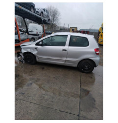 Pretensionneur de ceinture avant gauche VOLKSWAGEN FOX
