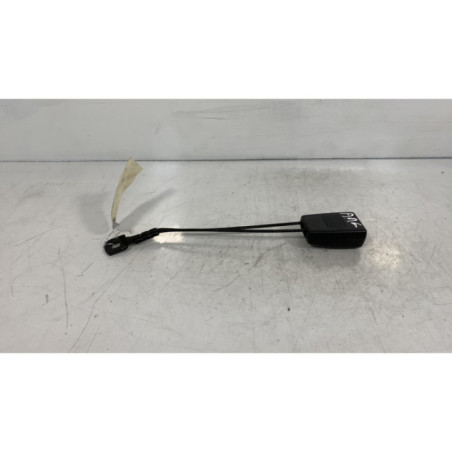 Attache ceinture arriere gauche MERCEDES CLASSE A 168