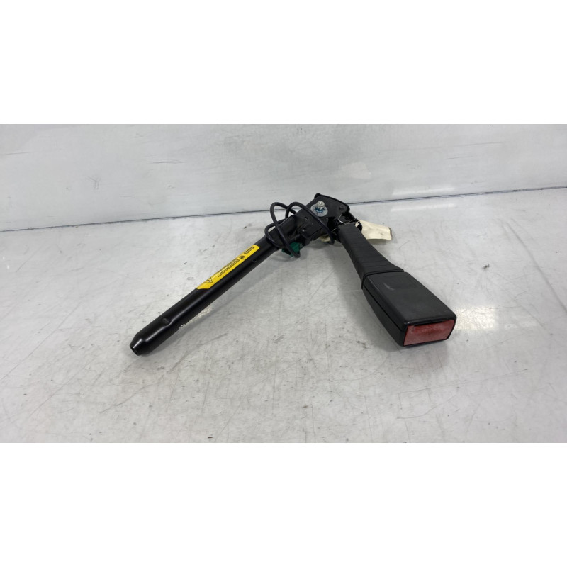 Pretensionneur de ceinture avant droit OPEL ASTRA H Photo n°3