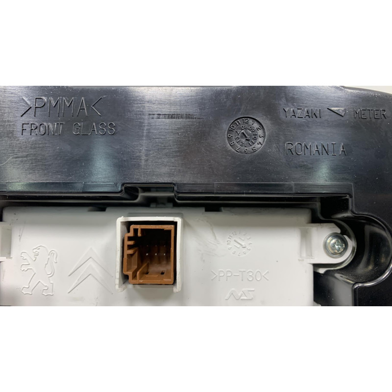 Compteur PEUGEOT 3008 1 Photo n°4
