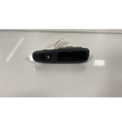 Interrupteur de leve vitre arriere droit PEUGEOT 3008 1