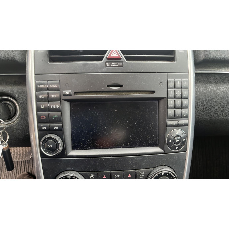 Porte avant droit MERCEDES CLASSE B 245 Photo n°10