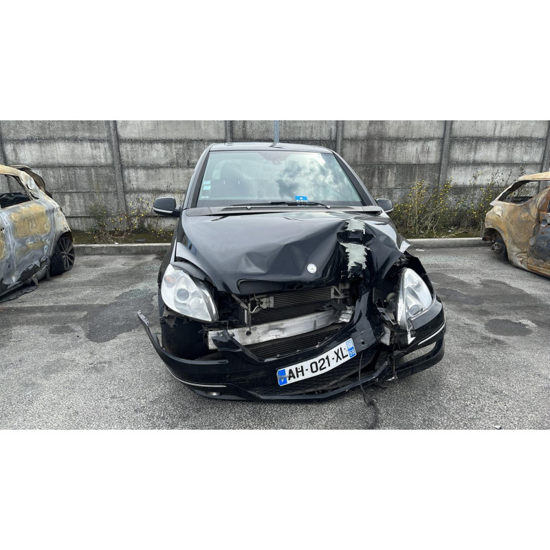 Trappe d'essence MERCEDES CLASSE B 245 Photo n°5