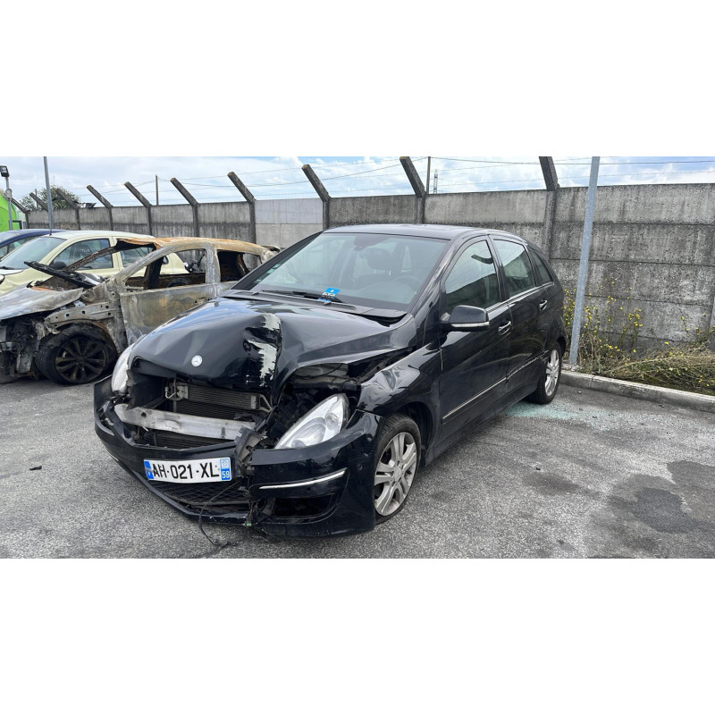Trappe d'essence MERCEDES CLASSE B 245 Photo n°9
