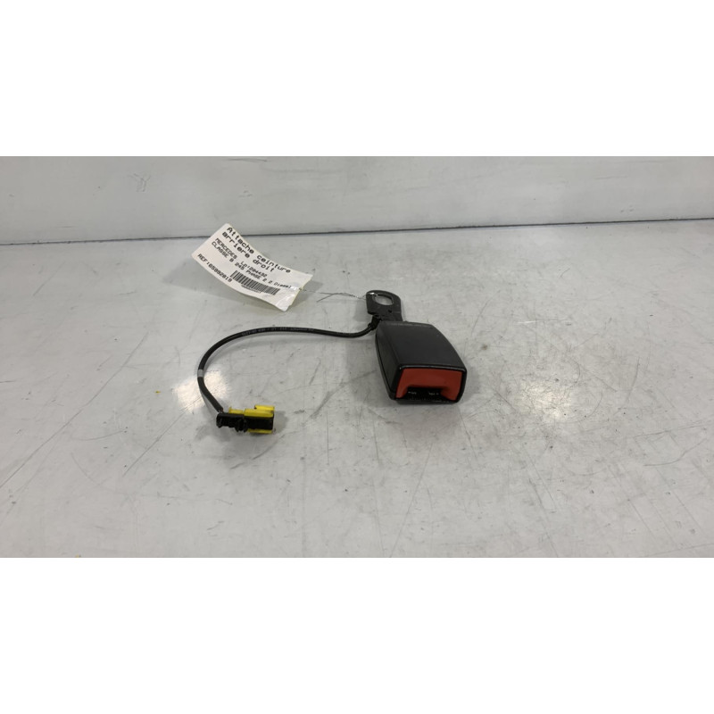 Attache ceinture arriere droit MERCEDES CLASSE B 245 Photo n°1