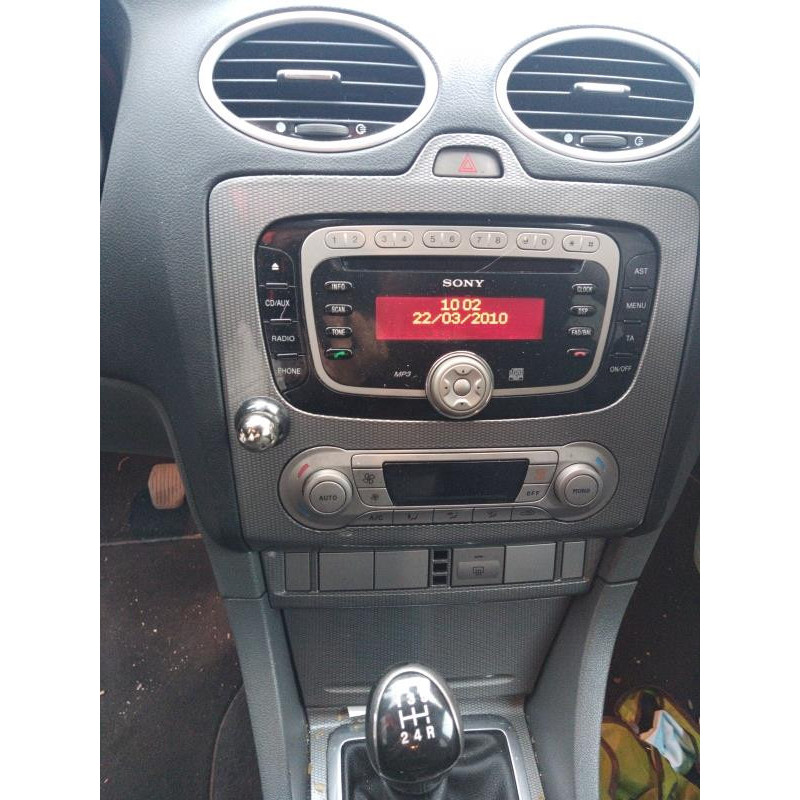 Feu arriere stop central FORD FOCUS 2 Photo n°10