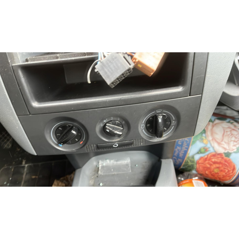 Calandre SKODA FABIA 1 Photo n°9