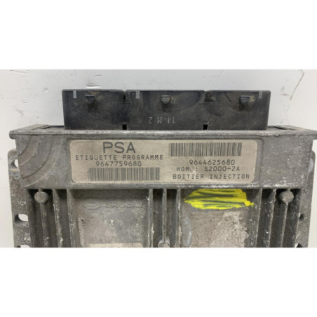 Calculateur moteur PEUGEOT 206