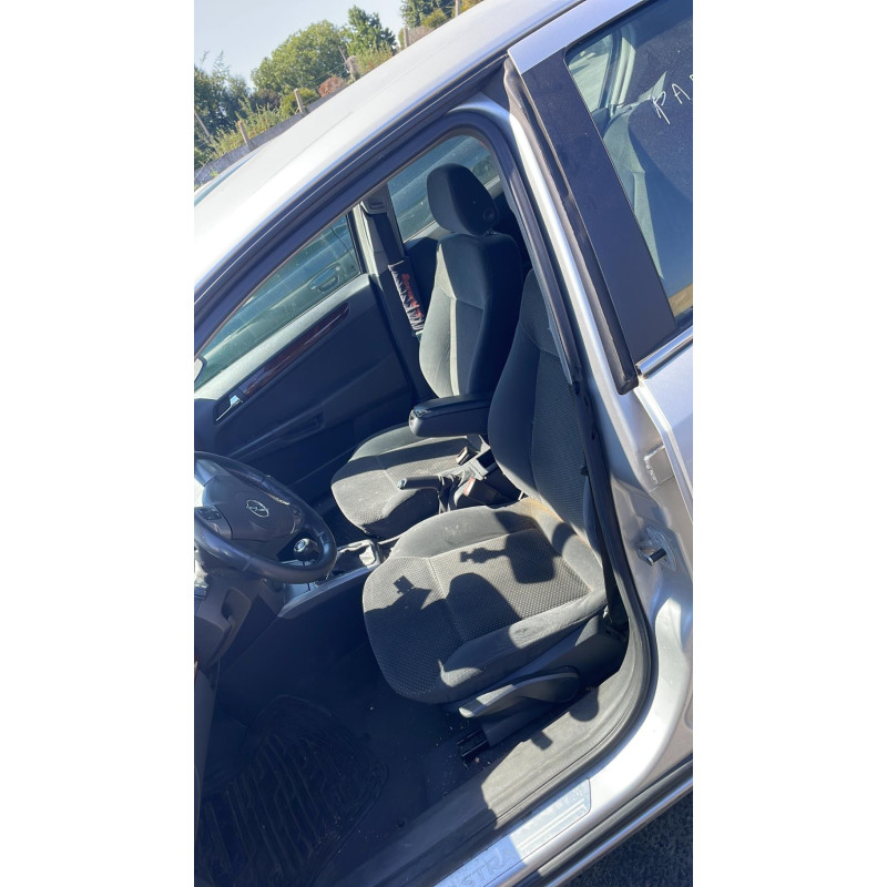 Porte avant droit OPEL ASTRA G Photo n°10