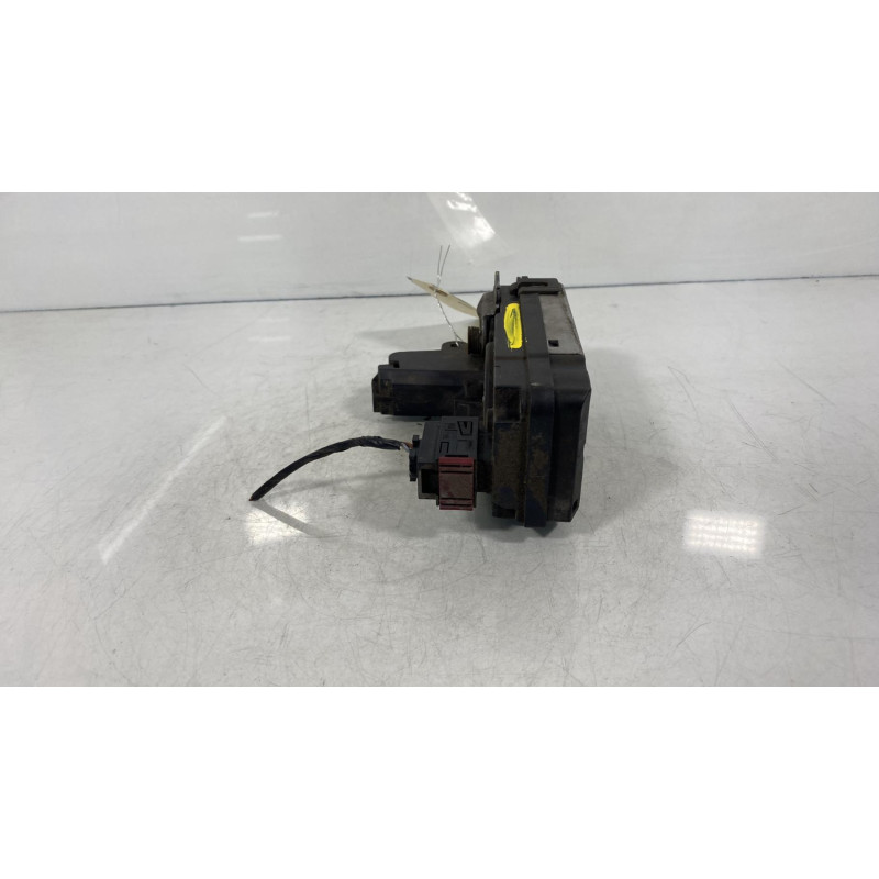 Serrure arriere droit OPEL ASTRA G Photo n°1