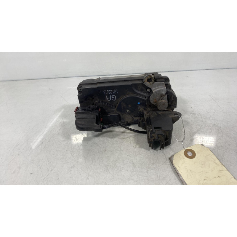 Serrure arriere gauche OPEL ASTRA G Photo n°2