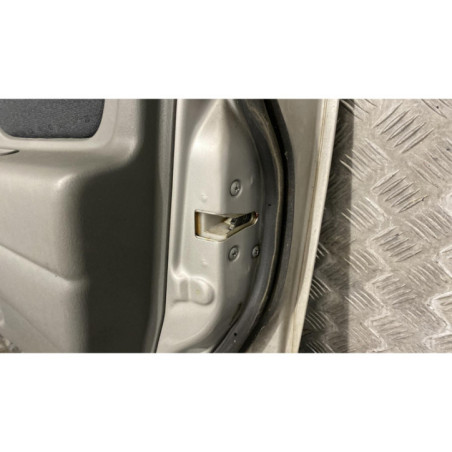 Porte avant droit SUZUKI ALTO 2 Photo n°1