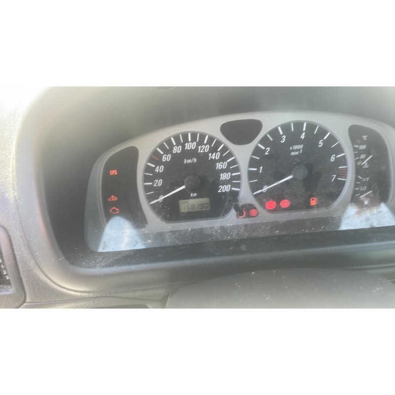 Porte avant droit OPEL AGILA A Photo n°13