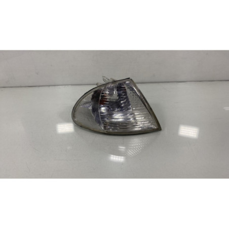 Optique avant secondaire droit (feux)(clignotant) BMW SERIE 3 E46