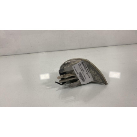Optique avant secondaire gauche (feux)(clignotant) BMW SERIE 3 E46