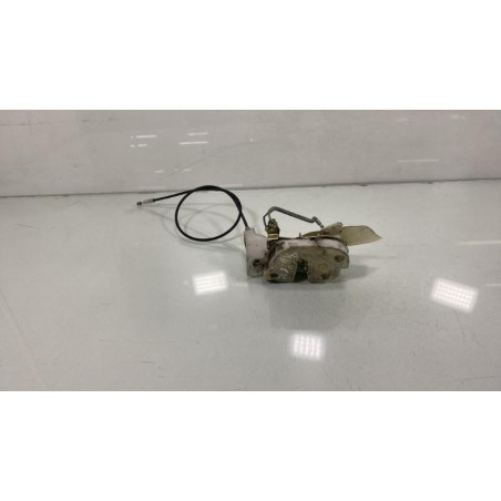 Serrure avant droit TOYOTA YARIS 1