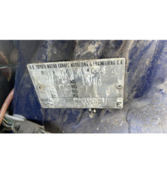 Serrure avant droit TOYOTA YARIS 1