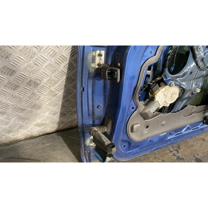 Porte avant droit BMW SERIE 1 E87 Photo n°3