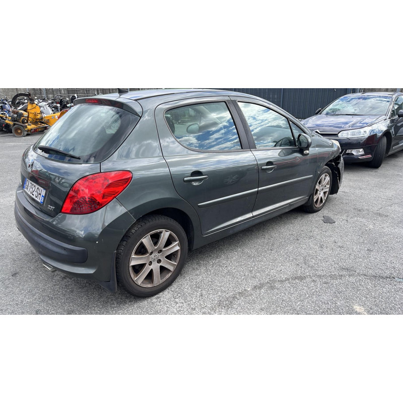 Ecran GPS PEUGEOT 207 Photo n°12