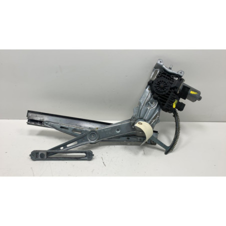 Leve vitre electrique avant gauche OPEL ZAFIRA A Photo n°1