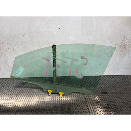 Vitre avant droit NISSAN NOTE 1 Photo n°1
