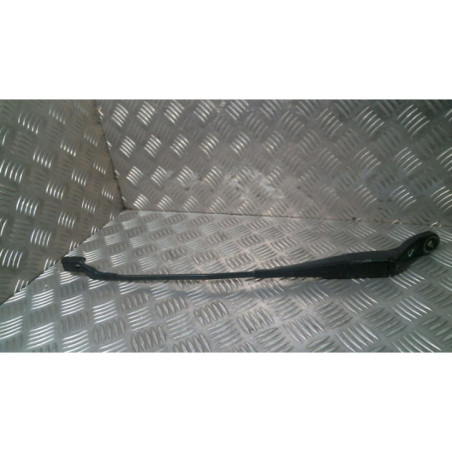Bras essuie glace avant gauche PEUGEOT 2008 1
